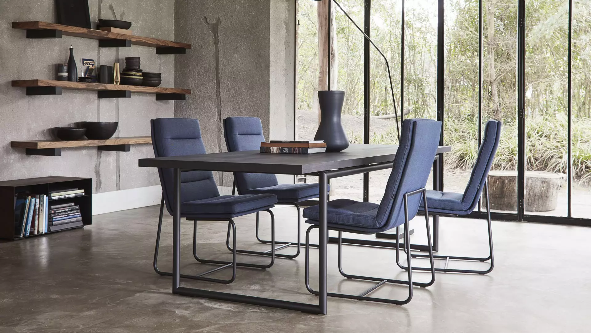 Gelderland 7854 esza 7851t 72 tafel eetkamerstoelen stoelen eetkamertafel design vanderlindeinterieur
