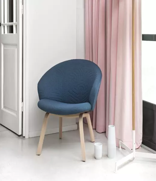 Arco Close Lounge Gudmundur Ludvik stoel relax duurzaam design vanderlindeinterieur