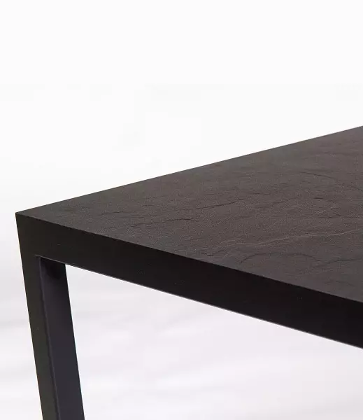 S 30 lak Opium black detail Metaform eetkamertafel tafel materiaal design opmaat steen vanderlindeinterieur nl